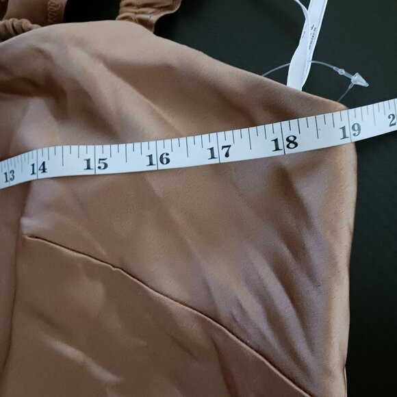 NEW Social Bridesmaids Ruffle Trimmed Open-Back Maxi Slip Dress Toffee‎ Size LB - Picture 12 of 14